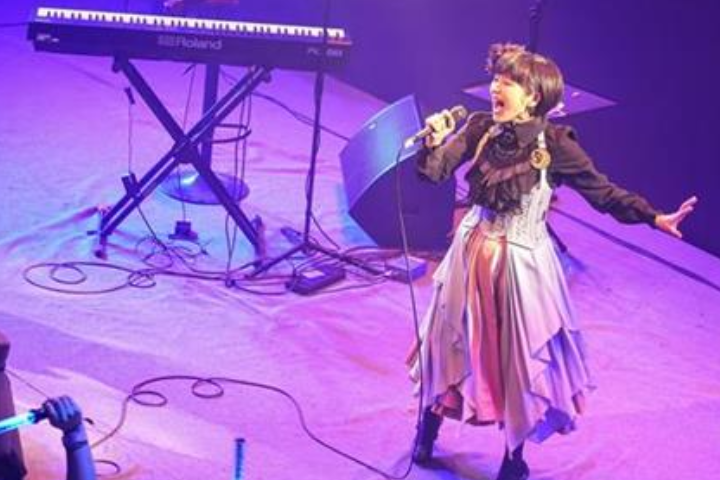 【管理员的Livehouse】NO.01-传递语言中所凝聚的“感情”——小林未郁专访